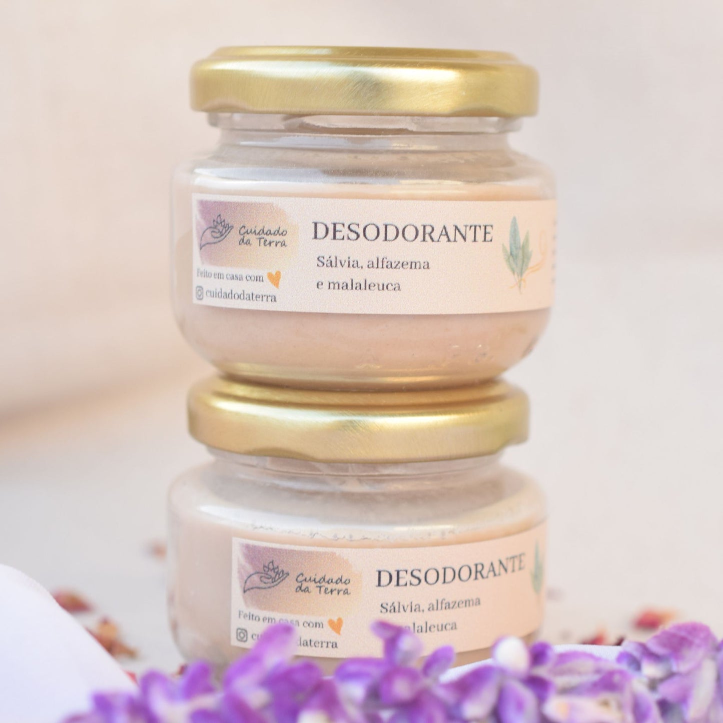 Deodorant - Practical and Efficient